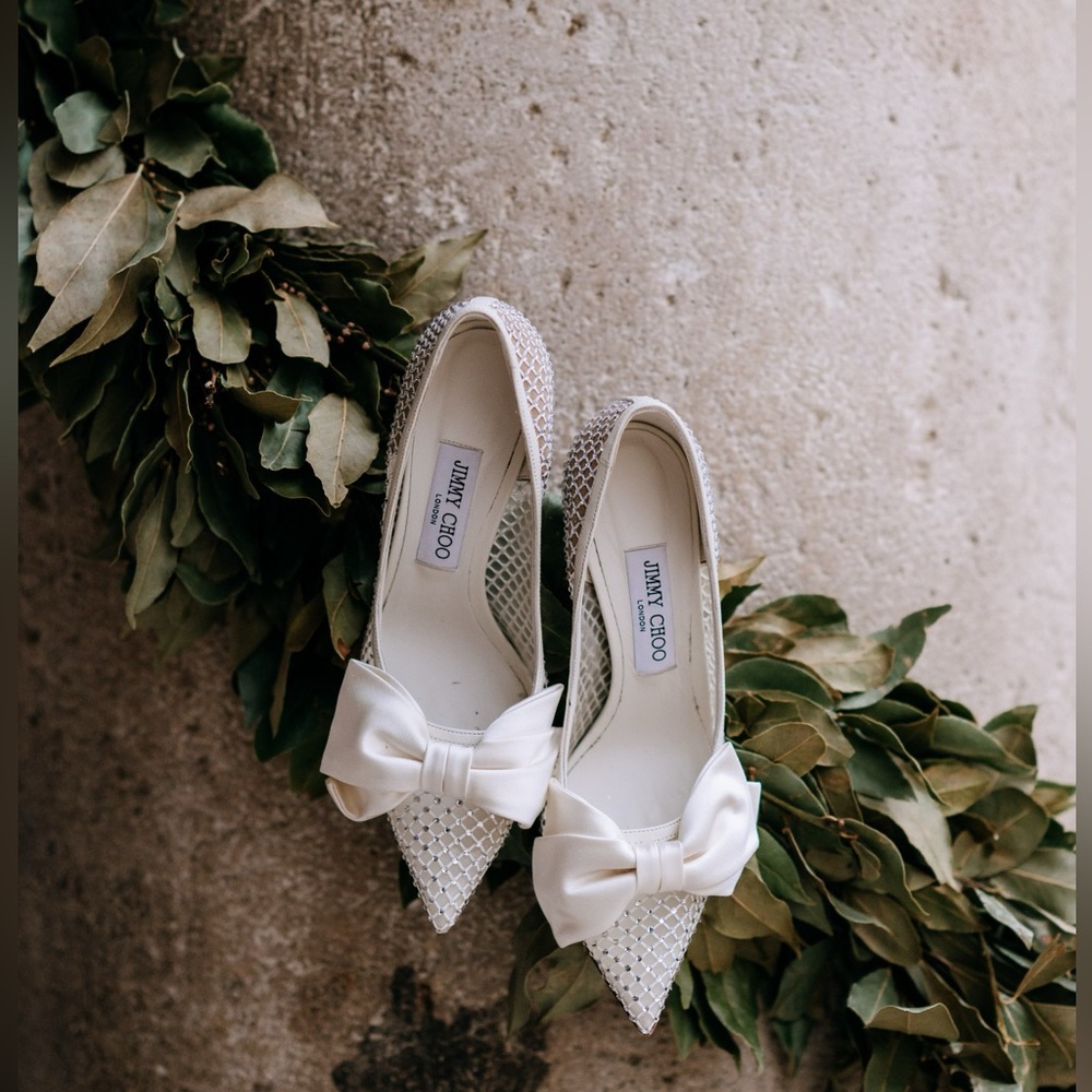Jimmy Choo 100 Crystal Embellished Pumps With Bow